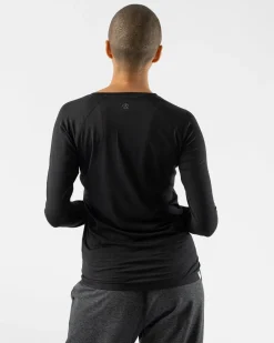 rabbit Long Sleeves><noscript><img width=