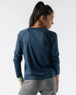 rabbit Long Sleeves><noscript><img width=