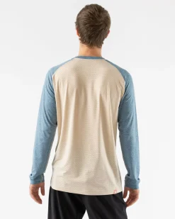 rabbit Long Sleeves><noscript><img width=