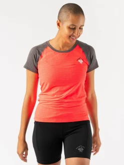rabbit Short Sleeves>Ez Tee Perf Ss Fiery Coral