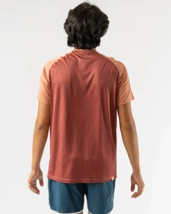 rabbit Short Sleeves><noscript><img width=