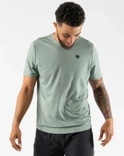 rabbit Short Sleeves><noscript><img width=