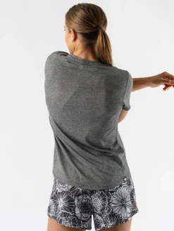 rabbit Short Sleeves><noscript><img width=