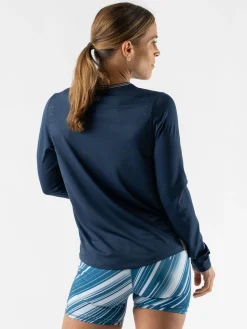 rabbit Long Sleeves><noscript><img width=