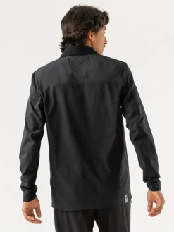 rabbit Sweatshirts & Jackets><noscript><img width=